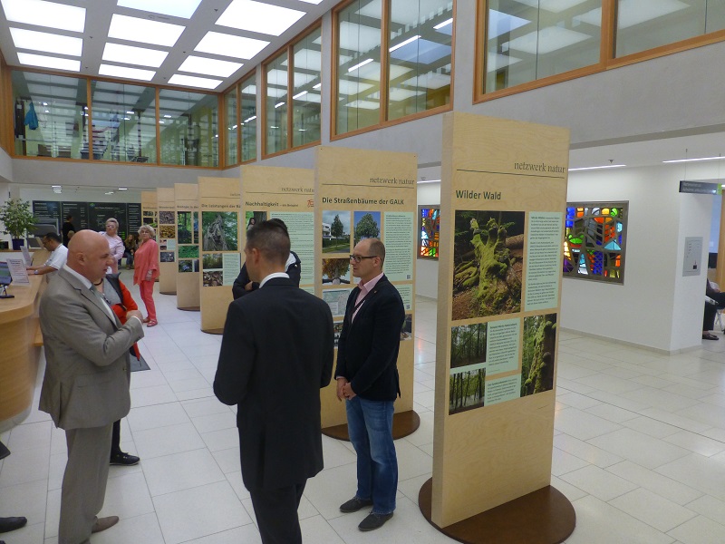 netzwerk natur, Eröffnung der Ausstellung Waldgrün - Stadtgrün im Carl-Thiem-Klinikum Cottbus (Foto Brechel)